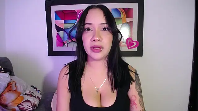 Kari Ruiz  online show from March 21, 10:13 pm