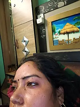 Snapshot of Ekta_bhabhi99 chatting on May 10, 4:56 pm Ekta bhabhi99 online show from May 10, 4:56 pm