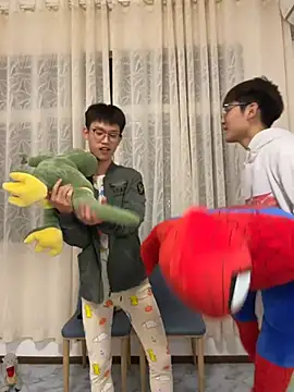 KK-cuteboy online show from October 13, 12:38 pm