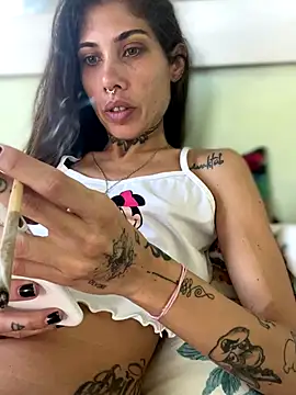 casalskunk online show from November 2, 10:39 am