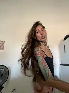 casalskunk online show from January 6, 3:27 pm