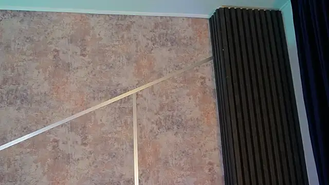 scarleteyes  online show from December 21, 5:03 am