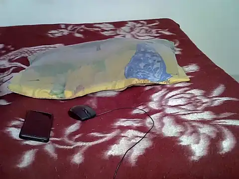 Barbienigel online show from December 1, 9:20 pm