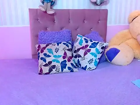 zara cute online show from October 22, 12:05 pm