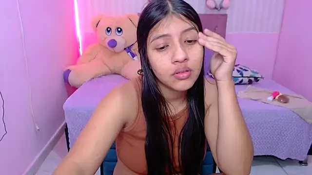 zara cute online show from November 26, 12:39 pm