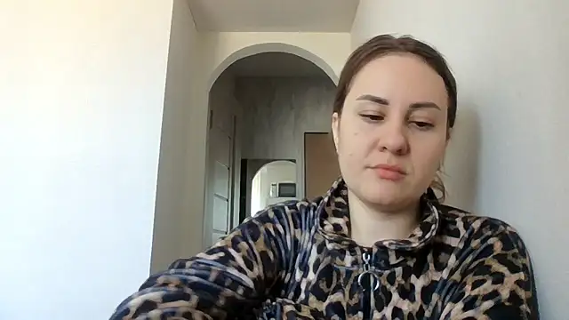 Snapshot of MeadowEyes chatting on March 16, 8:07 am MeadowEyes online show from March 16, 8:07 am