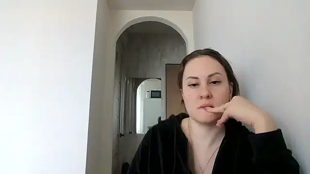 Snapshot of MeadowEyes chatting on April 1, 12:50 pm MeadowEyes online show from April 1, 12:50 pm