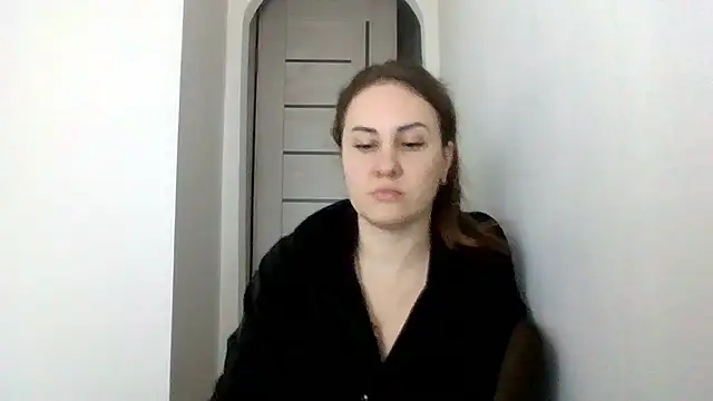 Snapshot of MeadowEyes chatting on April 10, 4:01 pm MeadowEyes online show from April 10, 4:01 pm