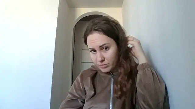 Snapshot of MeadowEyes chatting on April 14, 2:01 pm MeadowEyes online show from April 14, 2:01 pm