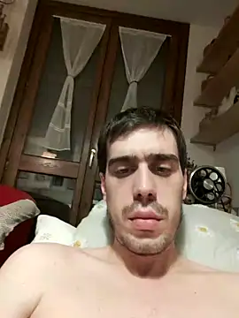 Snapshot of Pimpinela23 chatting on October 13, 9:37 pm Pimpinela23 online show from October 13, 9:37 pm