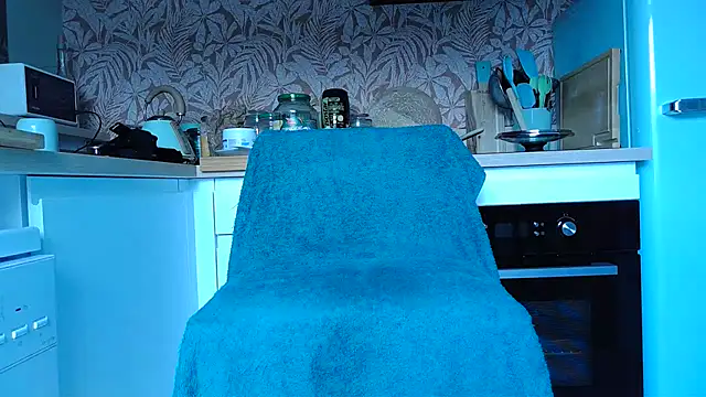 pedrolatino20cm online show from November 16, 9:59 am