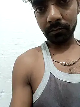 Snapshot of ShowedWringer chatting on October 27, 6:12 pm ShowedWringer online show from October 27, 6:12 pm