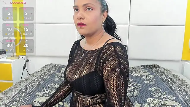 Snapshot of Barbbara_sweett chatting on May 15, 1:07 pm Barbbara sweett online show from May 15, 1:07 pm