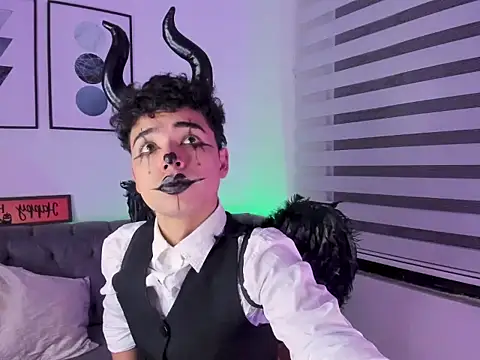 Snapshot of jacob_rick chatting on October 31, 6:53 pm jacob rick online show from October 31, 6:53 pm