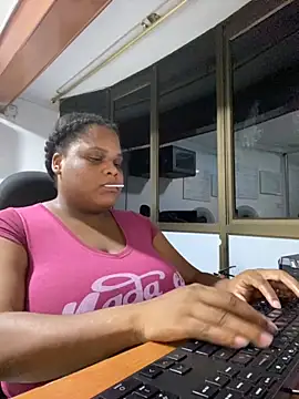 Snapshot of gabrielabrunette69 chatting on October 15, 12:22 am gabrielabrunette69 online show from October 15, 12:22 am
