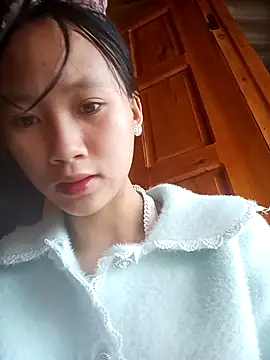 minachao- online show from February 18, 1:56 am