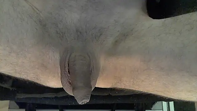 Snapshot of marco_pinto chatting on February 28, 6:09 pm marco pinto online show from February 28, 6:09 pm