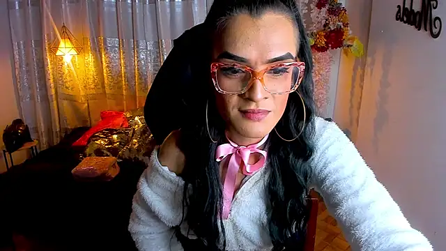 ZAMMIRA online show from November 12, 5:19 am