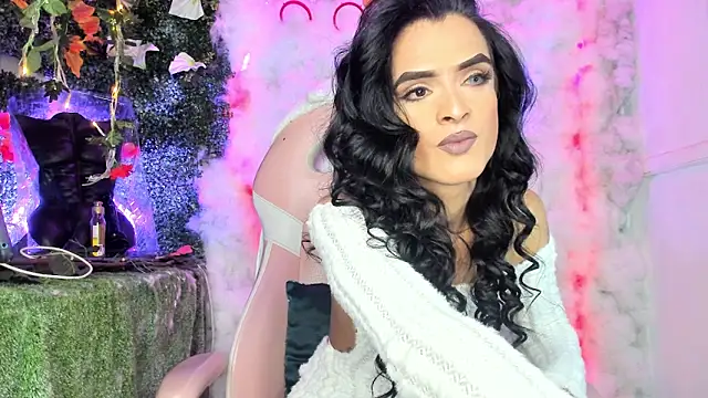 ZAMMIRA online show from January 16, 2:26 am