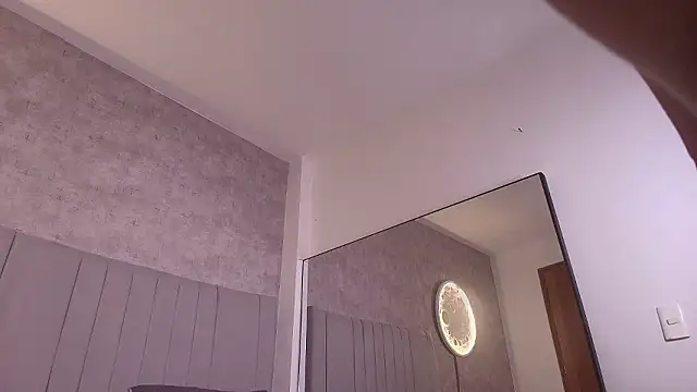 Snapshot of shanell-hott chatting on January 15, 9:29 pm shanell-hott online show from January 15, 9:29 pm