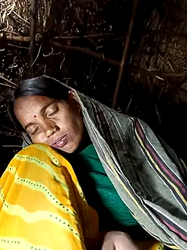 Cutsedi3 online show from October 18, 11:38 pm