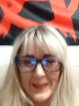 Amelialove42 online show from November 25, 7:47 pm