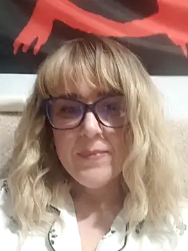 Amelialove42 online show from March 15, 7:42 pm