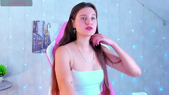 Snapshot of Renesmy_Black chatting on October 21, 12:33 am Renesmy Black online show from October 21, 12:33 am