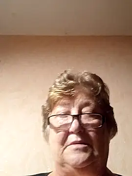 Katherine735 online show from October 31, 4:19 pm