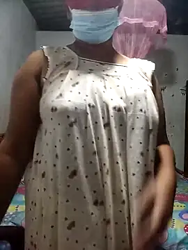 Snapshot of HarshiStar7 chatting on February 4, 9:09 pm HarshiStar7 online show from February 4, 9:09 pm