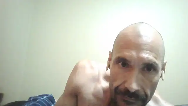 famousafterthoughtcut999 online show from October 11, 1:20 pm