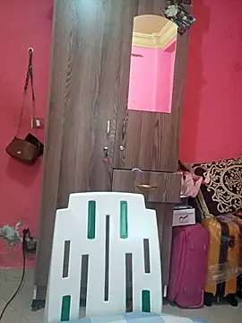 sondimila online show from April 23, 2:08 pm