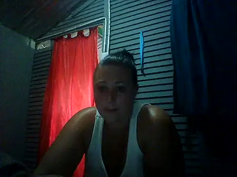 sweetjuicypeach123 online show from December 16, 11:26 am