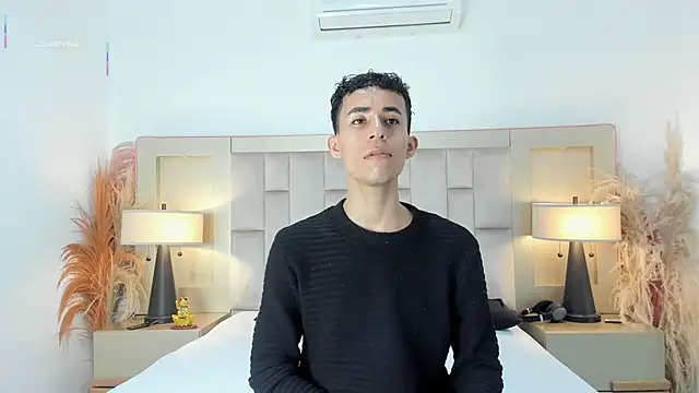 Zahir Ashar online show from April 18, 2:10 pm