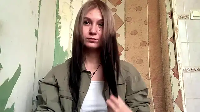 ArianeBhayani online show from October 18, 9:43 am