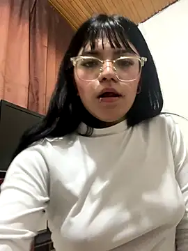 angie rousse  online show from November 22, 12:53 am