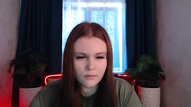 Musegirl online show from March 30, 8:15 am