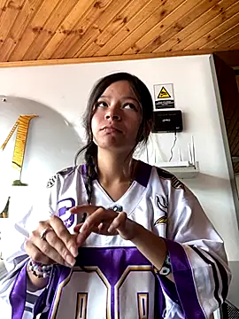 Ninfa pink online show from November 11, 4:07 pm