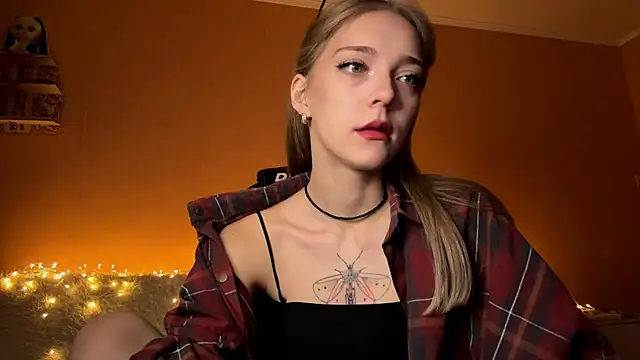 EvaPeace online show from October 12, 4:17 pm