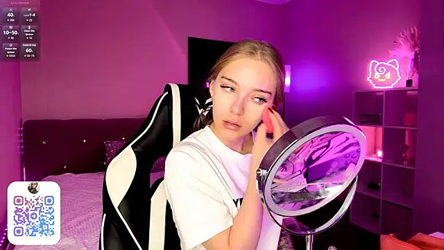 EvaPeace online show from February 25, 8:07 pm