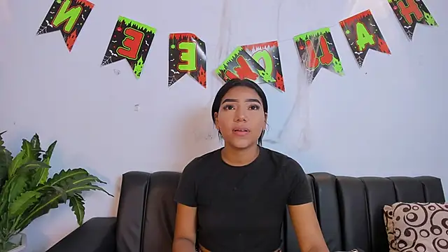 Snapshot of danka_smith17 chatting on October 11, 2:59 pm danka smith17 online show from October 11, 2:59 pm