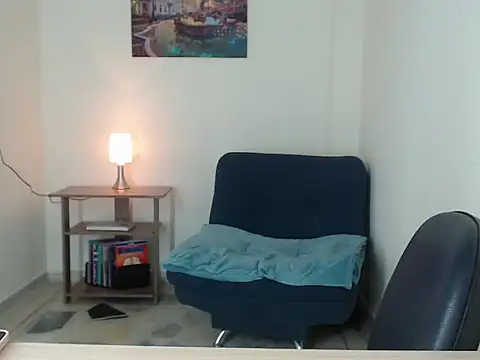 Snapshot of julieta_rossi chatting on December 17, 3:51 pm julieta rossi online show from December 17, 3:51 pm