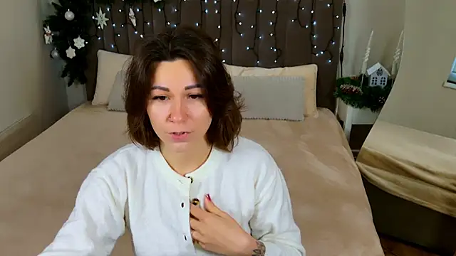 EdenSolis online show from December 14, 9:36 am