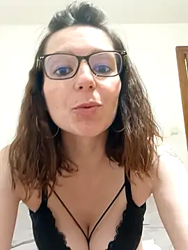 labellerose online show from October 30, 5:46 pm