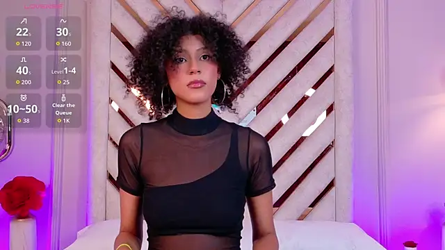 Snapshot of Lila-Rose chatting on November 8, 2:34 am Lila-Rose online show from November 8, 2:34 am