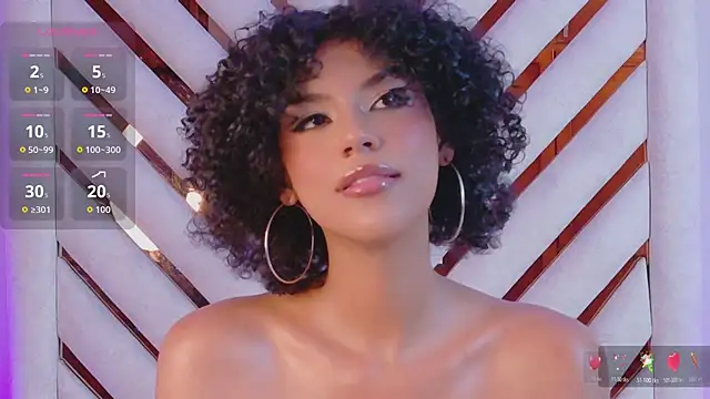 Snapshot of Lila-Rose chatting on February 17, 3:58 am Lila-Rose online show from February 17, 3:58 am