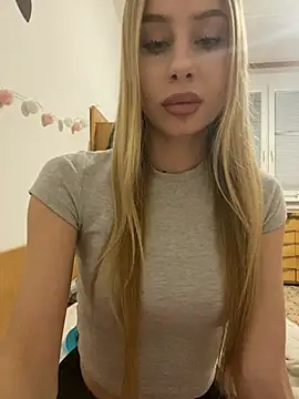 RemyStyles online show from February 19, 9:33 pm