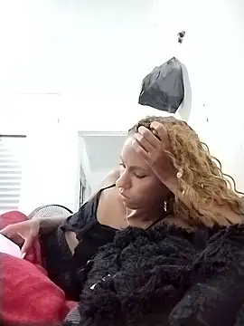 brianecritina online show from January 19, 3:54 am