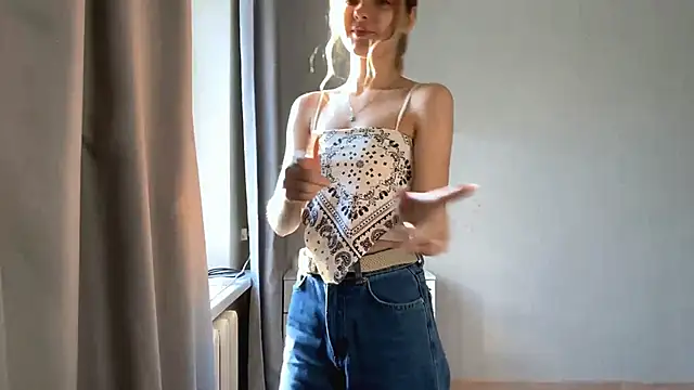 Snapshot of _petaI chatting on November 16, 6:41 am petaI online show from November 16, 6:41 am