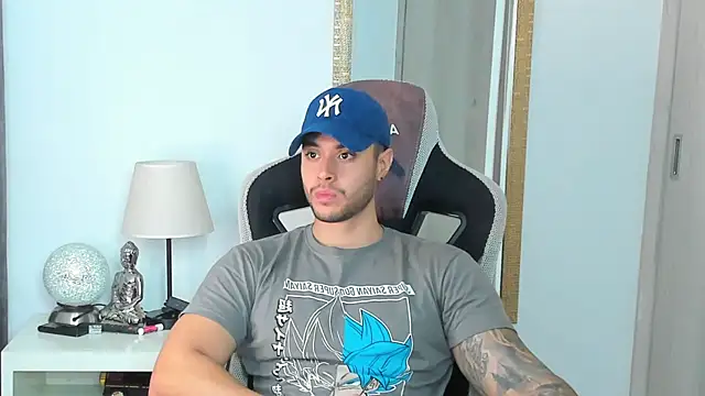 Snapshot of Ken_mailik1 chatting on January 15, 4:17 am Ken mailik1 online show from January 15, 4:17 am